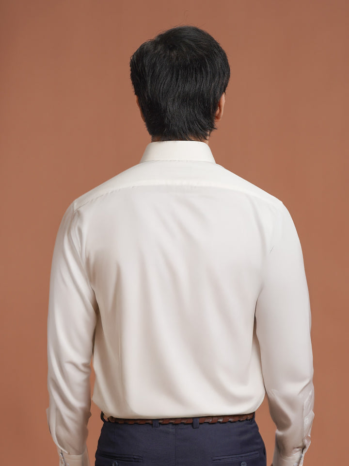 Off White Plain, Cutaway Collar, Elite Edition, Men’s Formal Shirt (FS-2473)