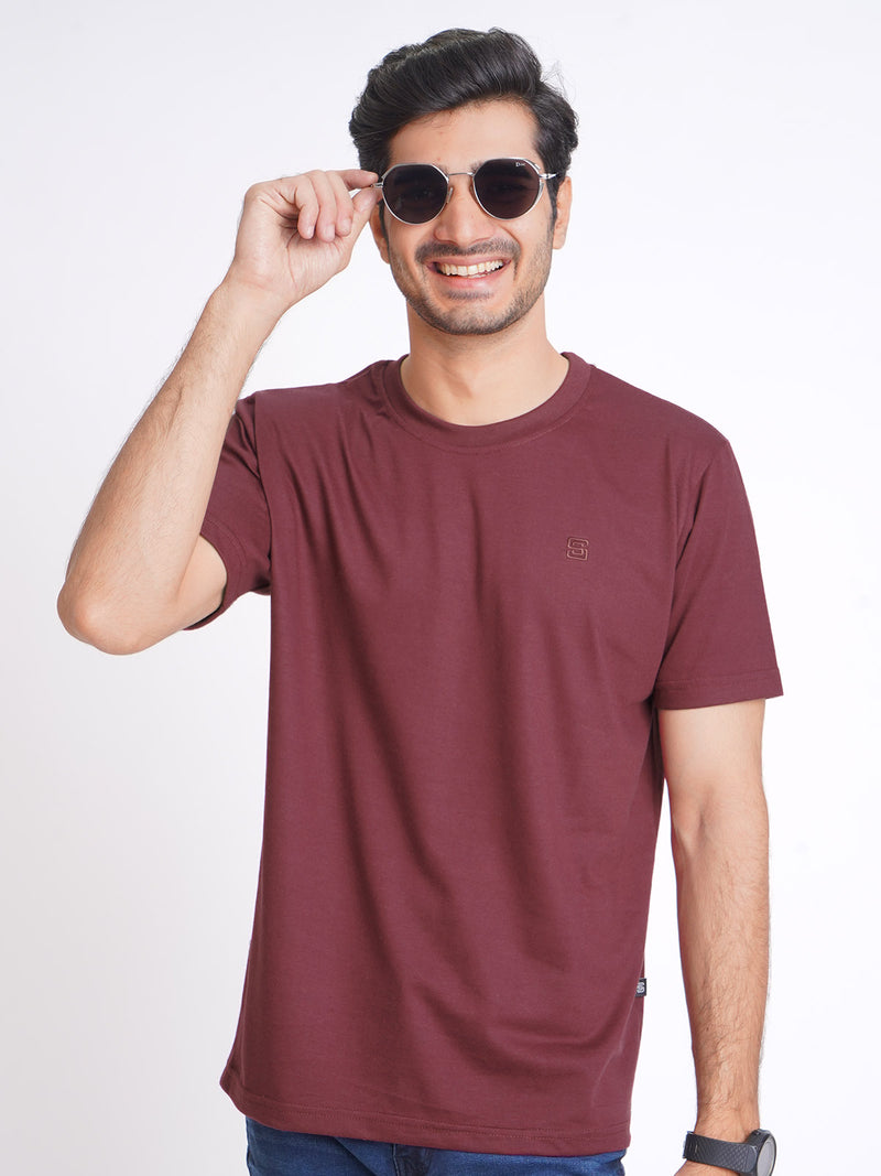 Maroon Plain Half Sleeves Men’s Round Neck T-Shirt (TEE-164)