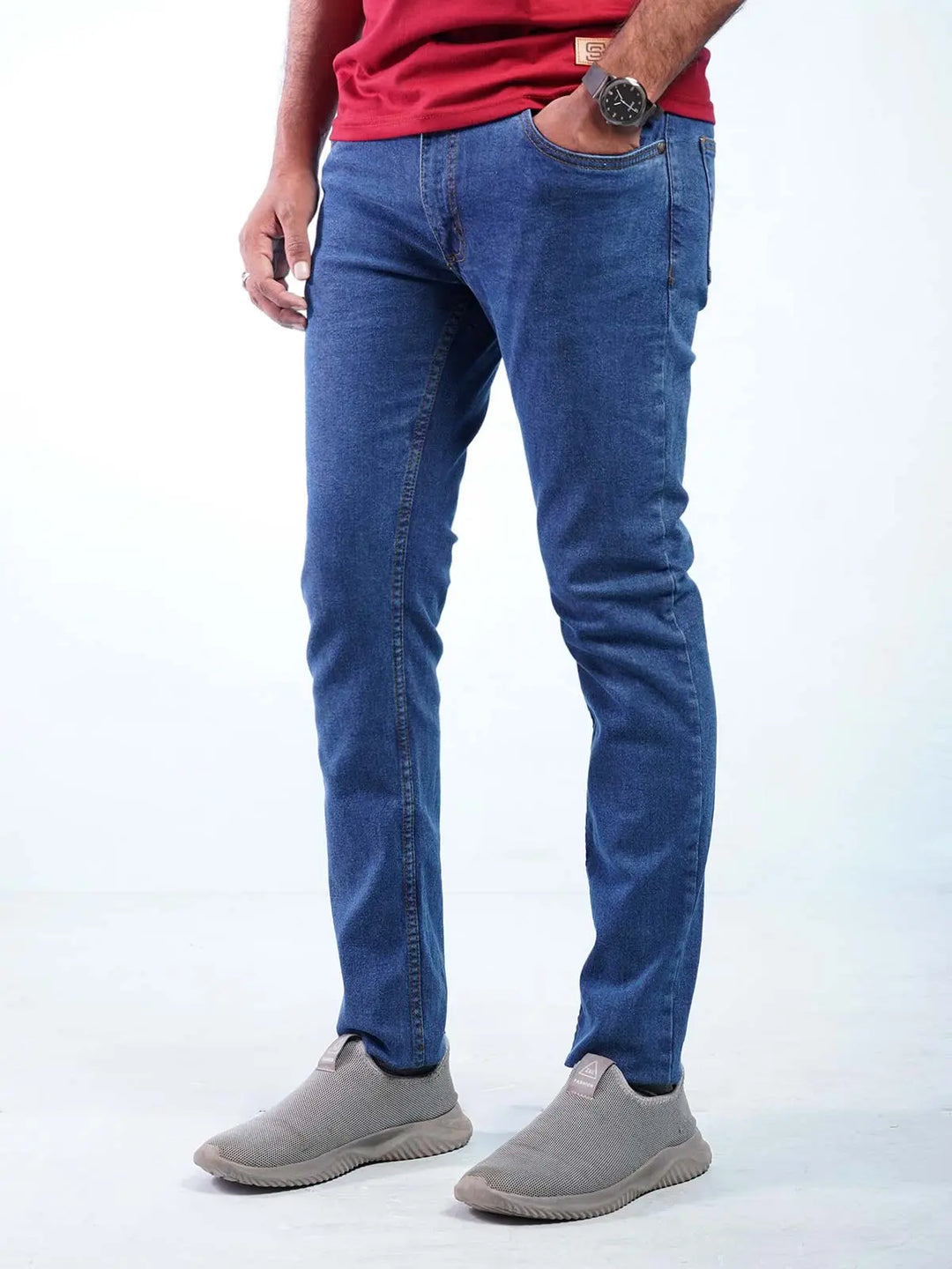 Top 6 Best Famous Men Jeans Brands In Pakistan