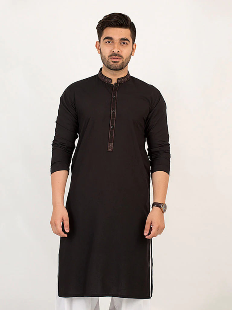 Black Kurta Pajama For Men is An Impressive Outfit