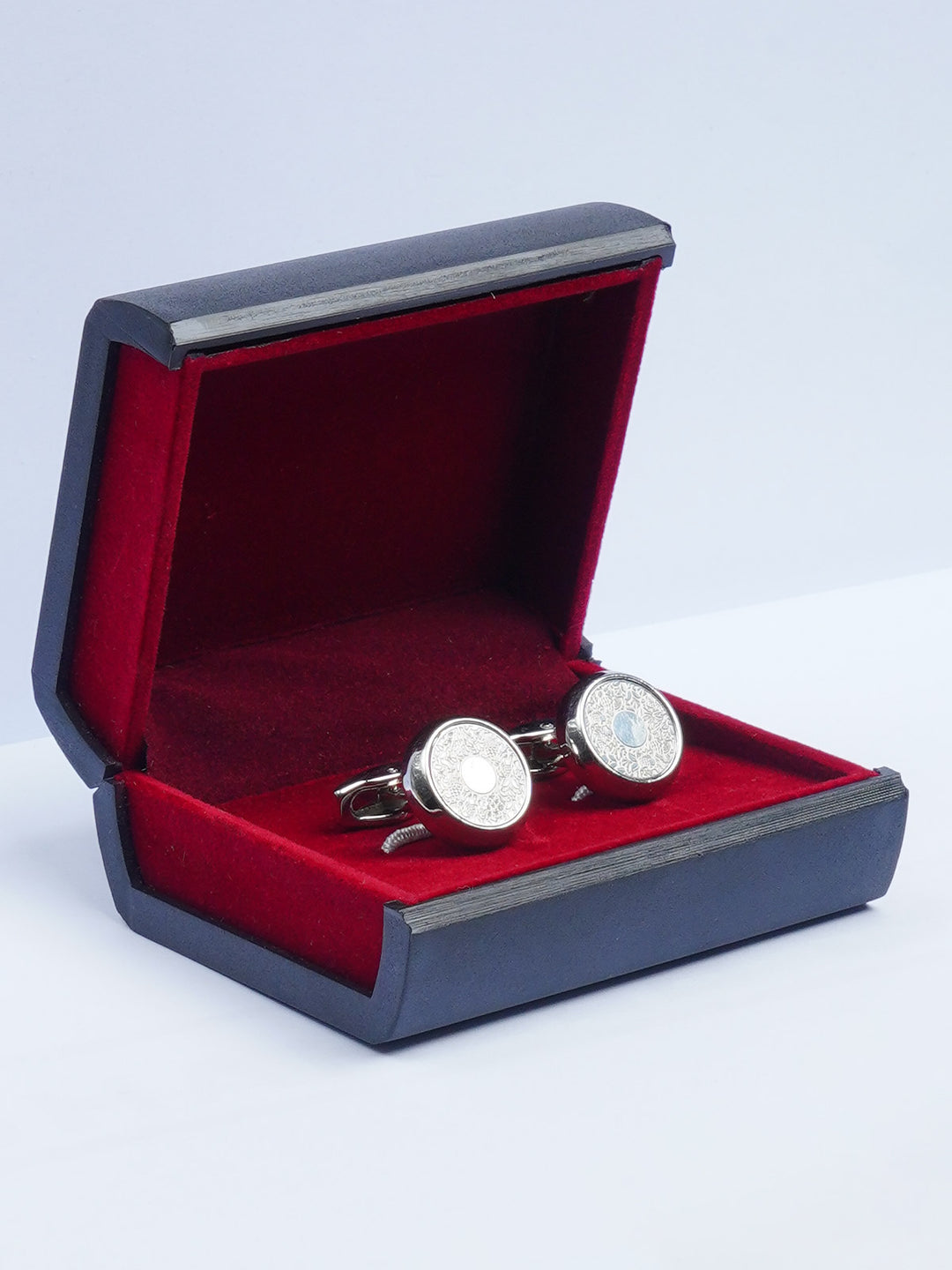 Silver Round Designer Cufflink (CUFFLINK-528)