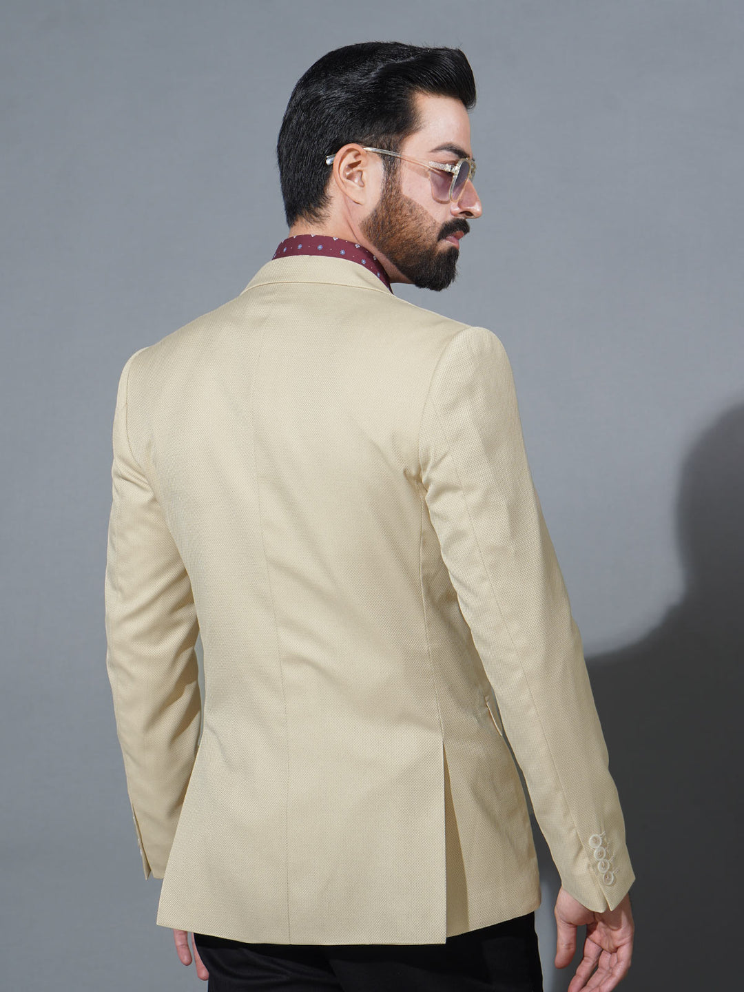 Fawn Self Single-Breasted Tailored Men’s Blazer (BMF-070)