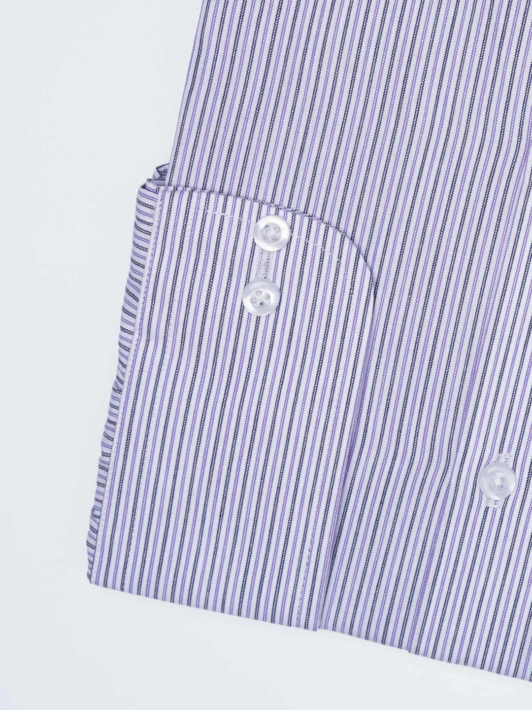 Black & White Striped, Elite Edition, Cutaway Collar Men’s Formal Shirt (FS-2904)