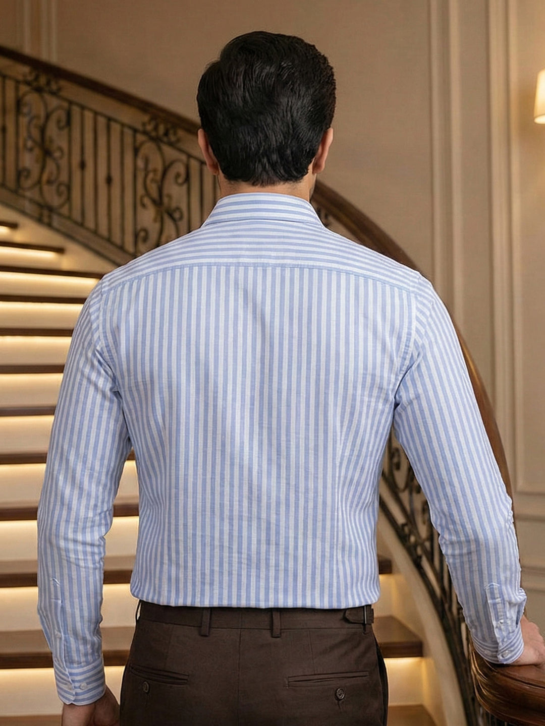 White & Blue Striped, Elite Edition, Cutaway Collar Men’s Formal Shirt (FS-2906)