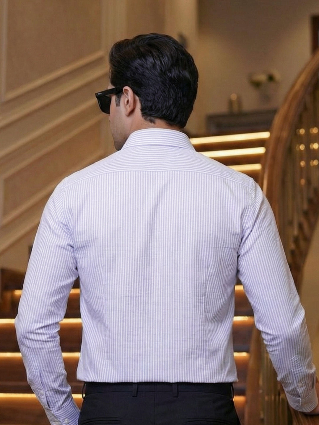 White & Blue Striped, Elite Edition, Cutaway Collar Men’s Formal Shirt (FS-2909)