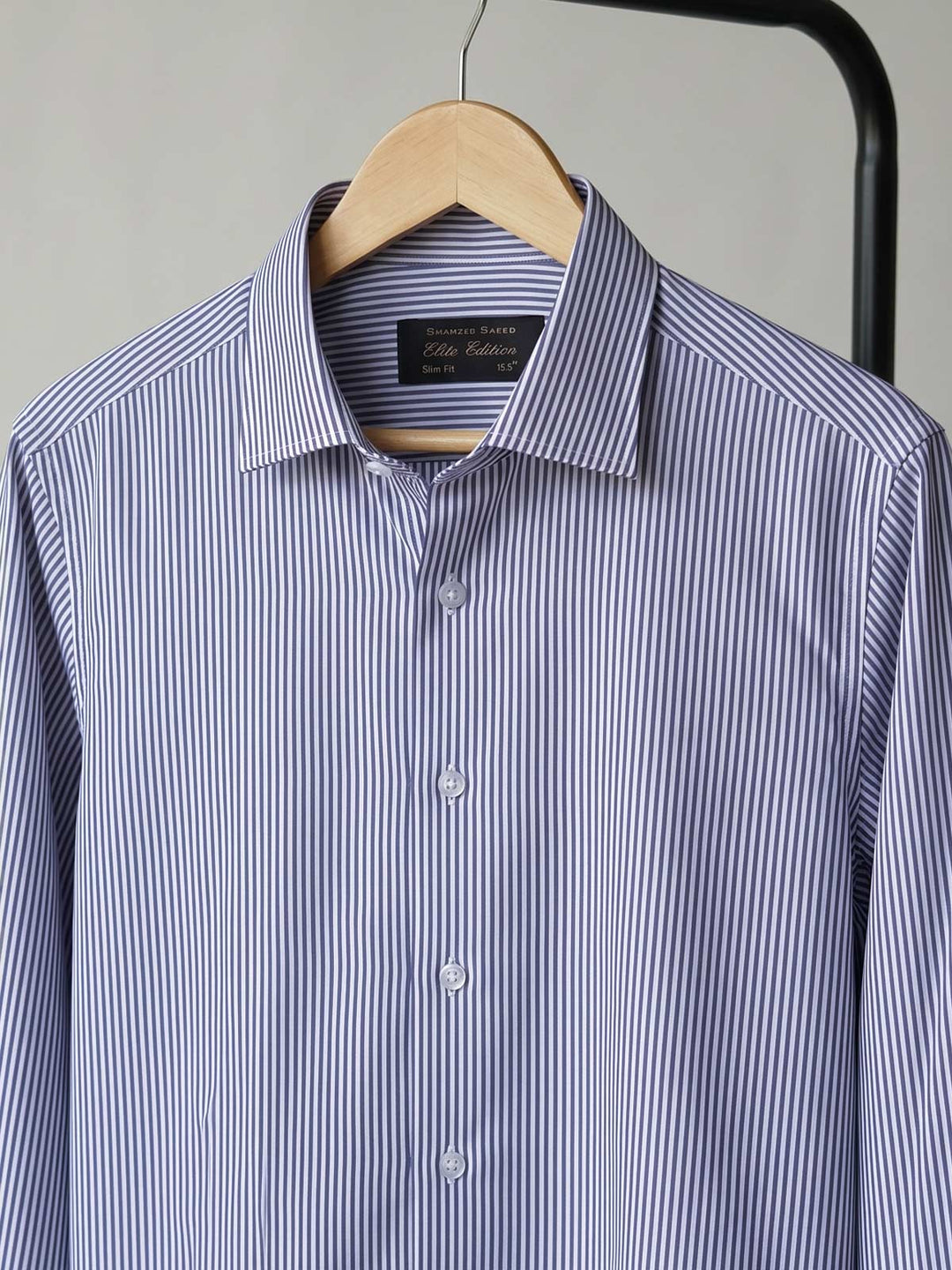 Blue & White Striped, Elite Edition, Cutaway Collar Men’s Formal Shirt (FS-2969)