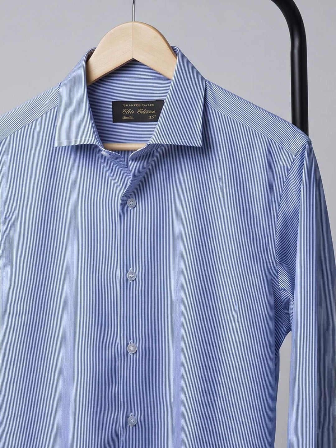 Blue & White Striped, Elite Edition, Cutaway Collar Men’s Formal Shirt (FS-2976)