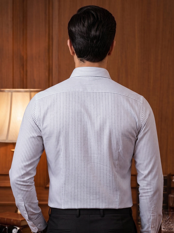 Black Striped, Elite Edition, Cutaway Collar Men’s Formal Shirt (FS-2980)