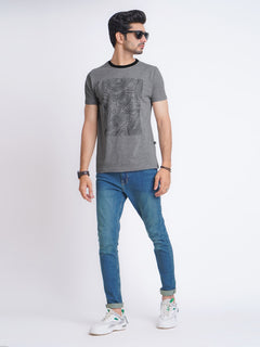 Designer Half Sleeves Men’s Grey Graphics T-Shirt (GT-77)