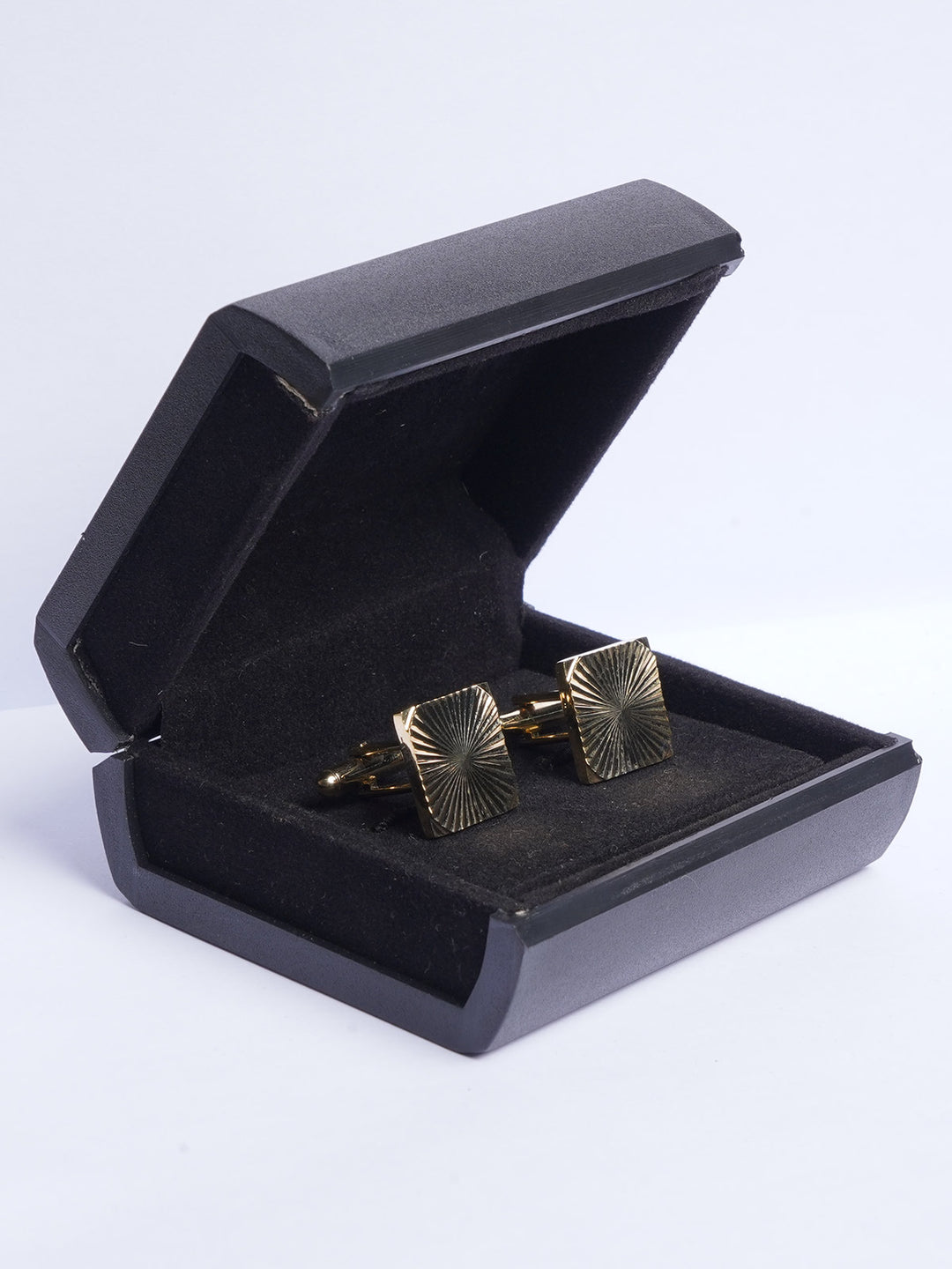 Gold Square Textured Cufflink (CUFFLINK-480)