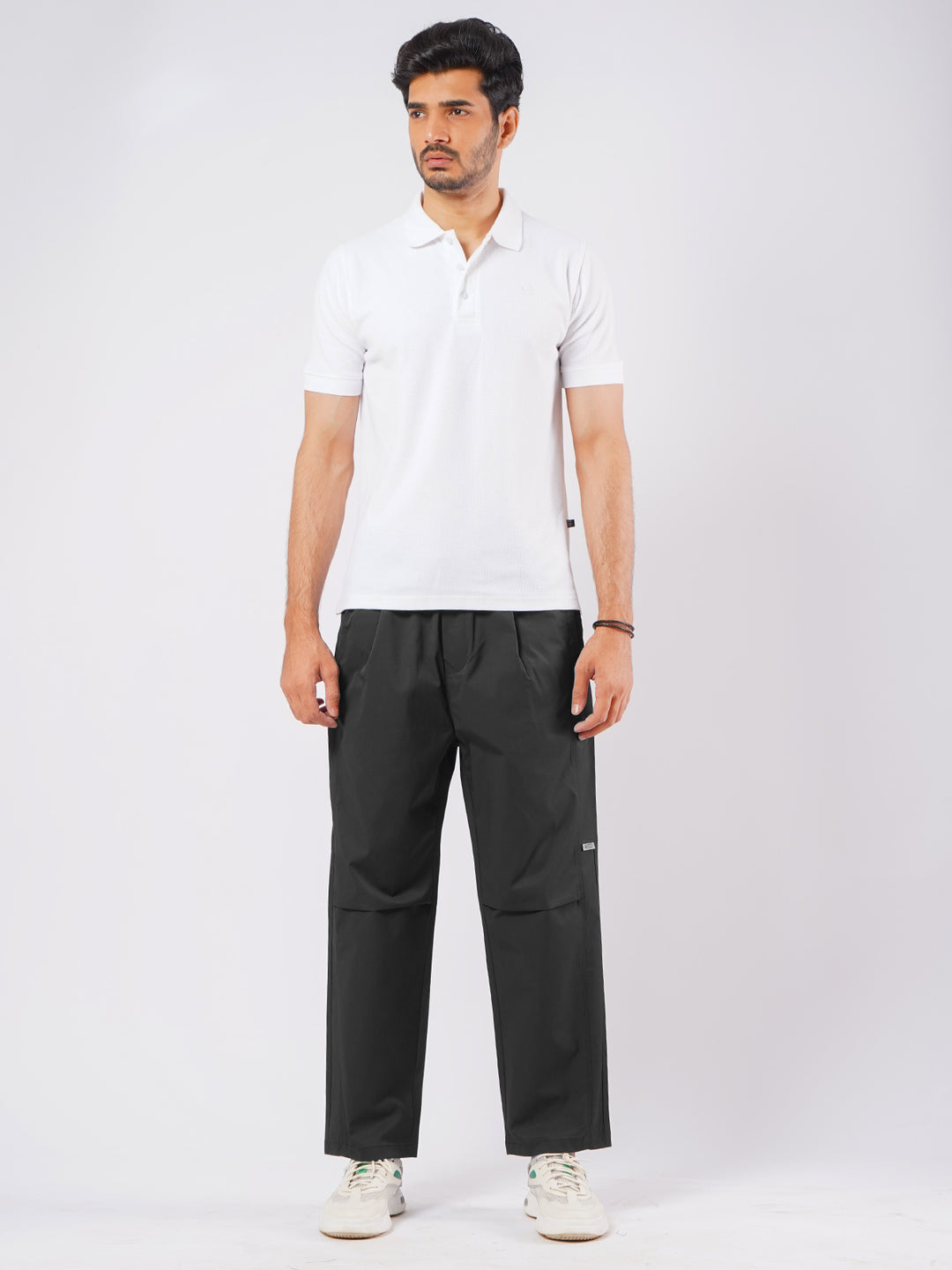 Black Relaxed-fit Korean Cargo Pant (LT-35)