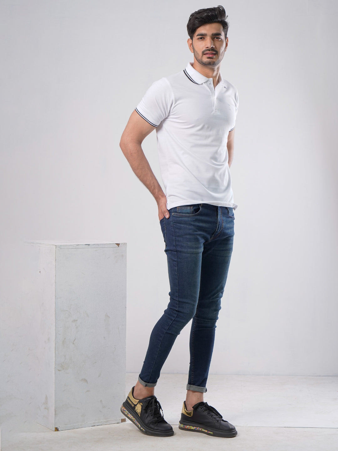 White Plain Contrast Tipping Half Sleeves Polo T-Shirt (POLO-754)