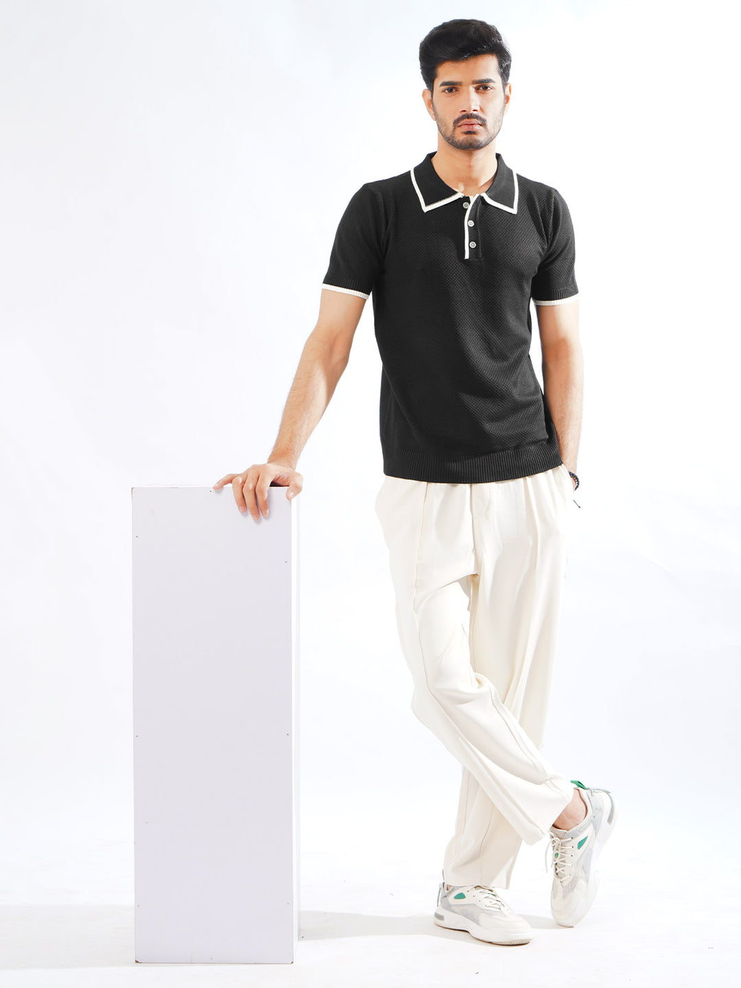 Black Contrast Tipping Half Sleeves Designer Knitted Polo T-Shirt (POLO-789)