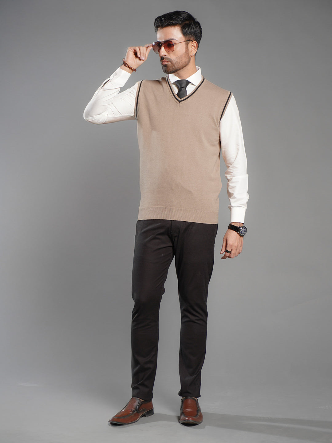 Peach Sleeveless Men's Sweater (SW-010)