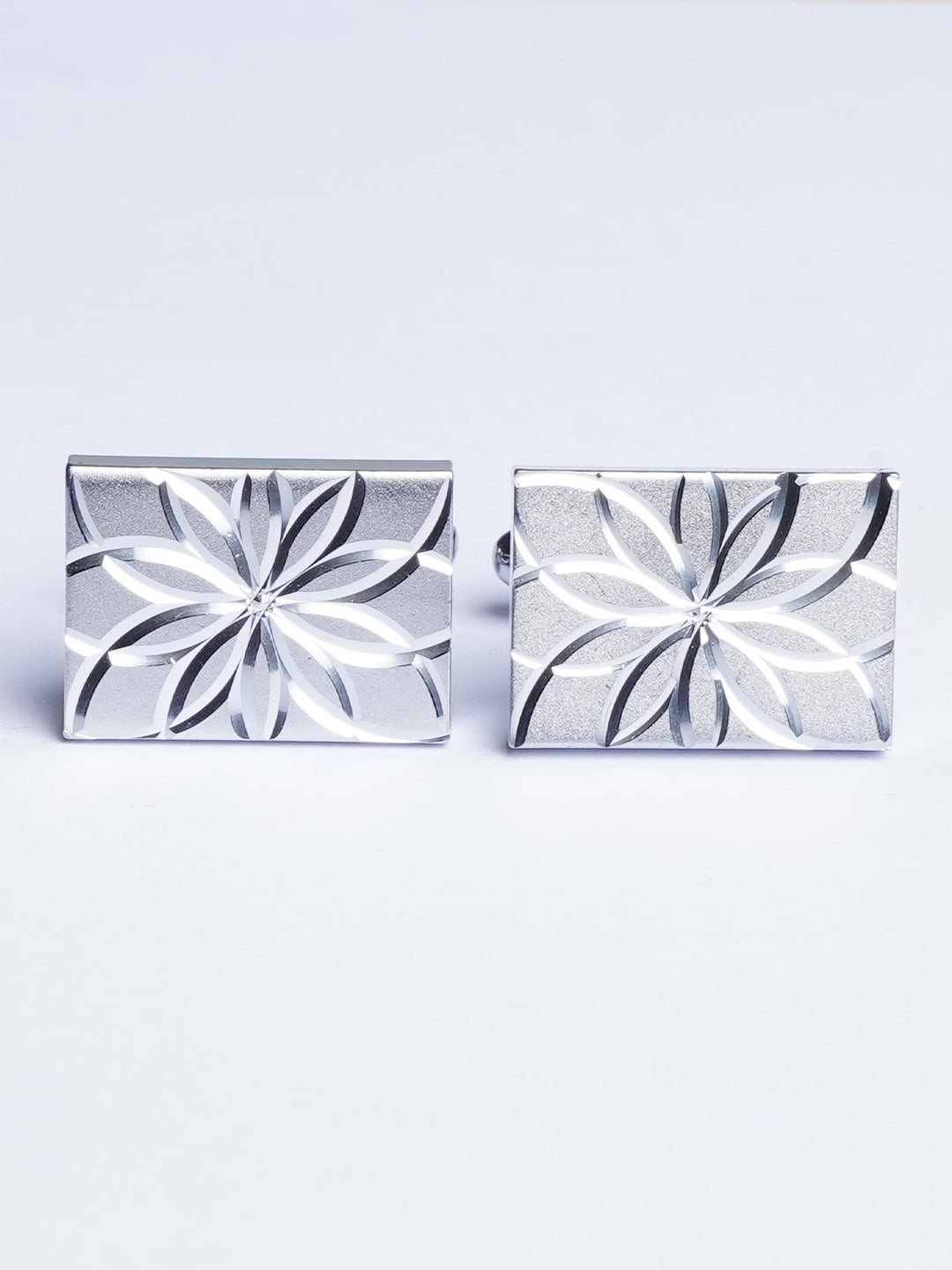 Silver Flower Pattern Cufflink (CUFFLINK-477)