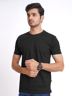 Black Plain Half Sleeves Men’s Round Neck T-Shirt (TEE-148)