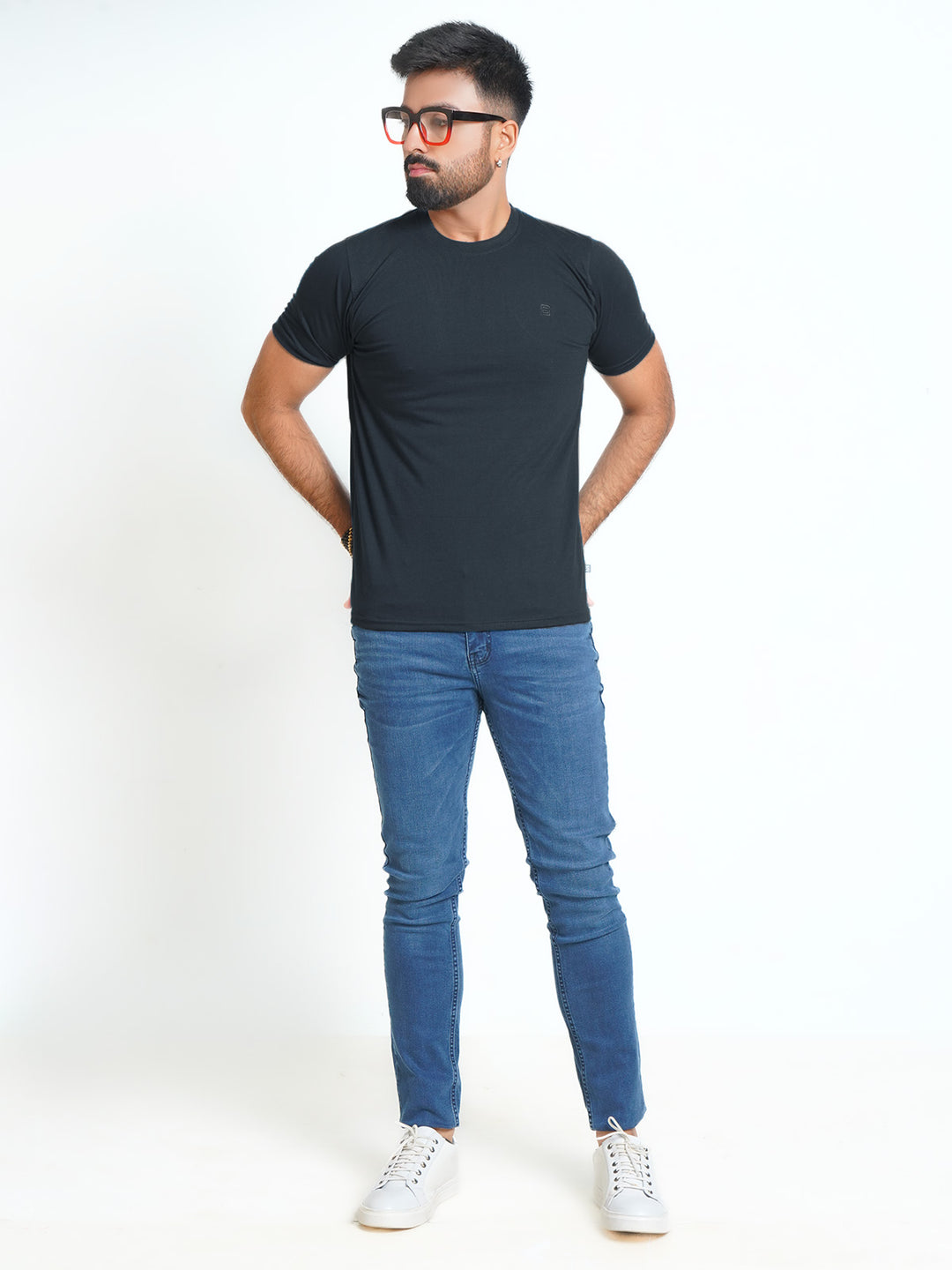 Navy Blue Half Sleeves Men’s Round Neck T-Shirt (TEE-180)