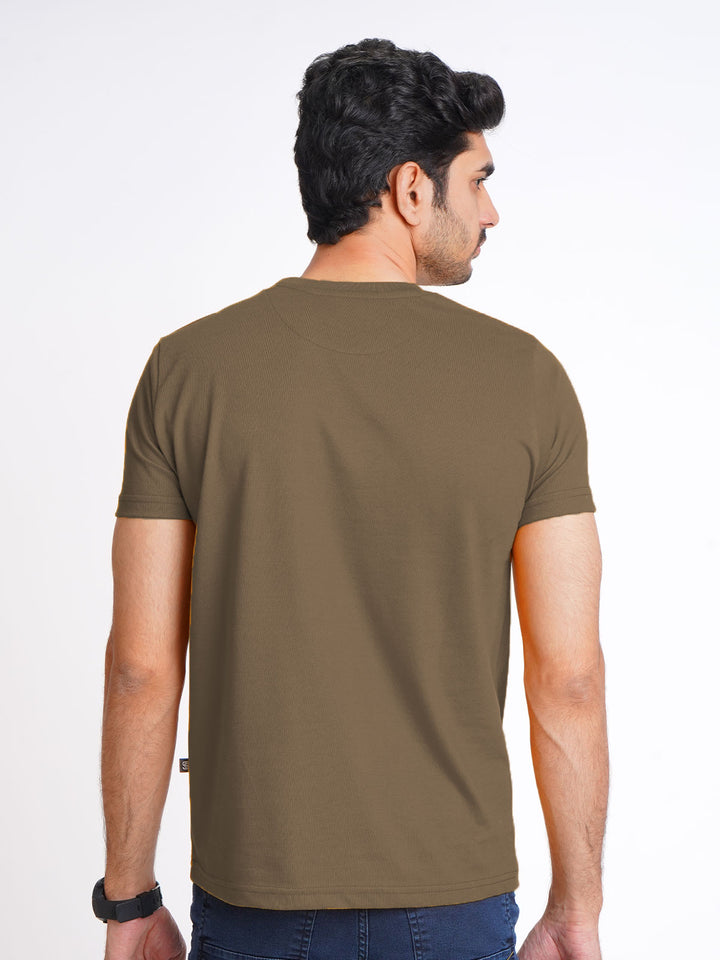 Brown Plain Half Sleeves Men’s Round Neck T-Shirt (TEE-190)