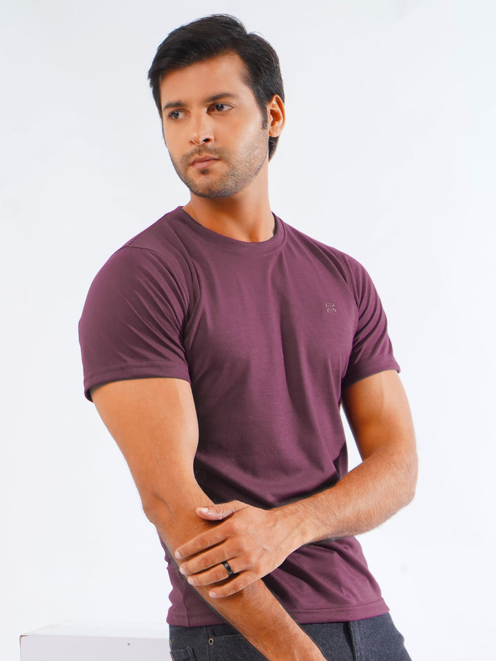 Maroon Plain Half Sleeves Men’s Round Neck T-Shirt (TEE-198)