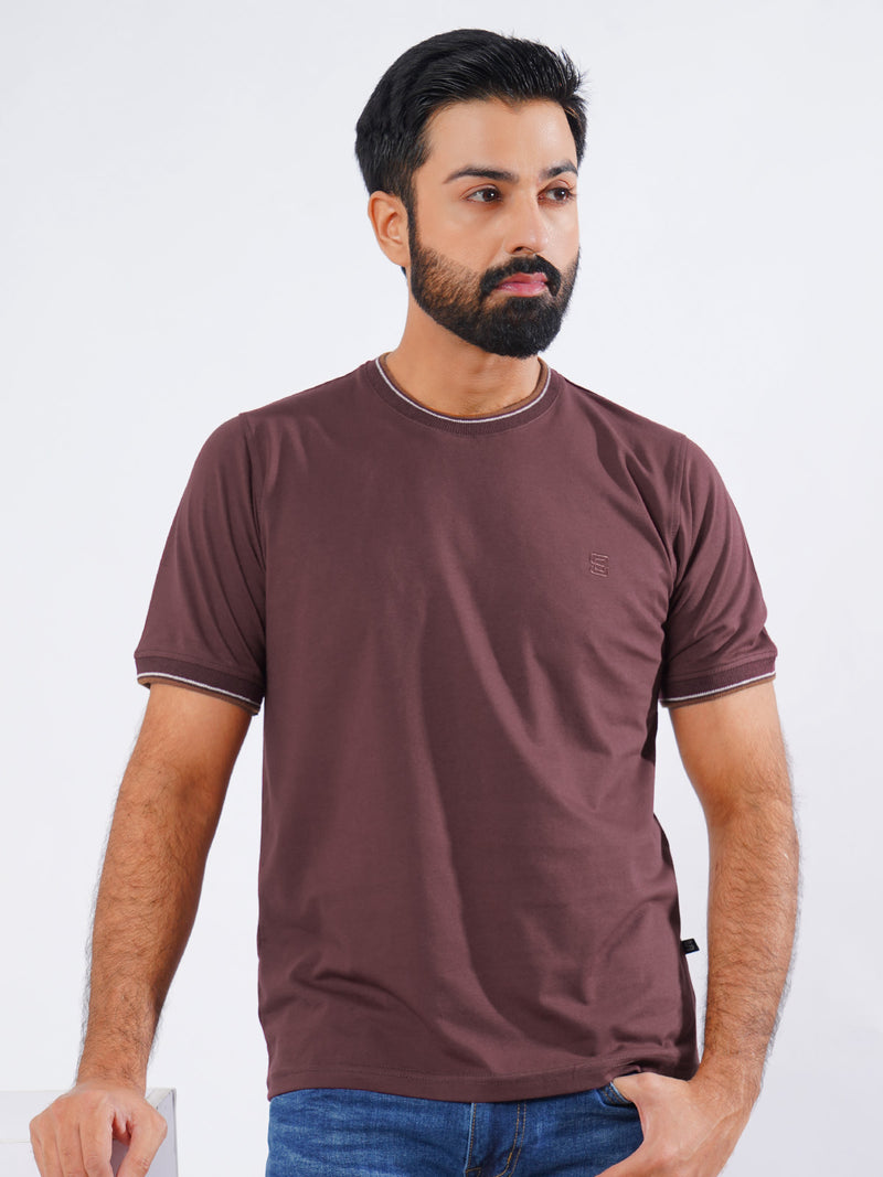 Maroon Half Sleeves Men’s Round Neck T-Shirt (TEE-200)