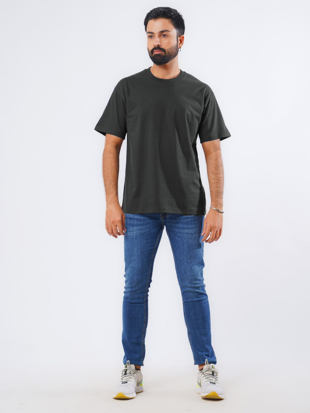 Black Oversized Men’s Round Neck T-Shirt (TEE-212)