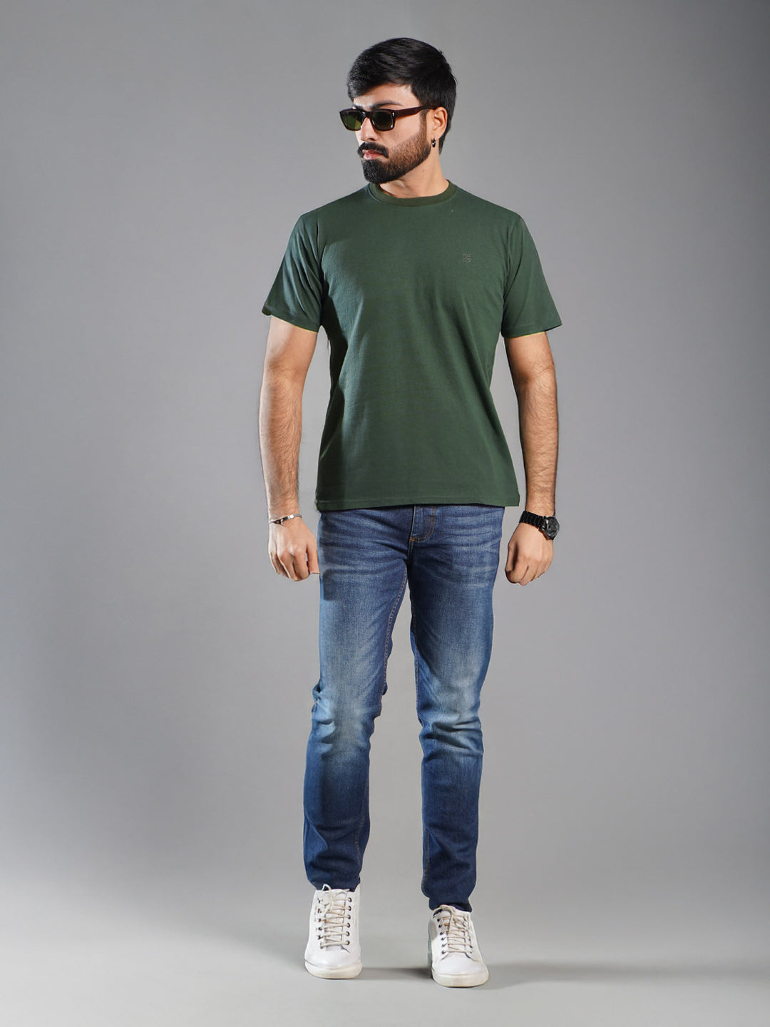 Dark Green Half Sleeves Men’s Round Neck T-Shirt (TEE-272)