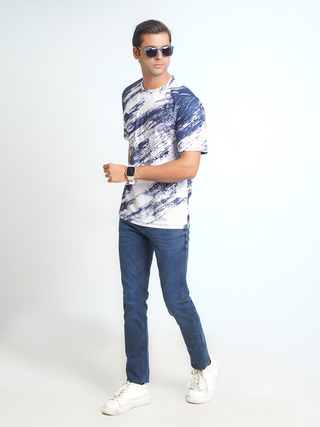 Blue & White Printed Half Sleeves Men’s Dri Fit T-Shirt (TEE-119)