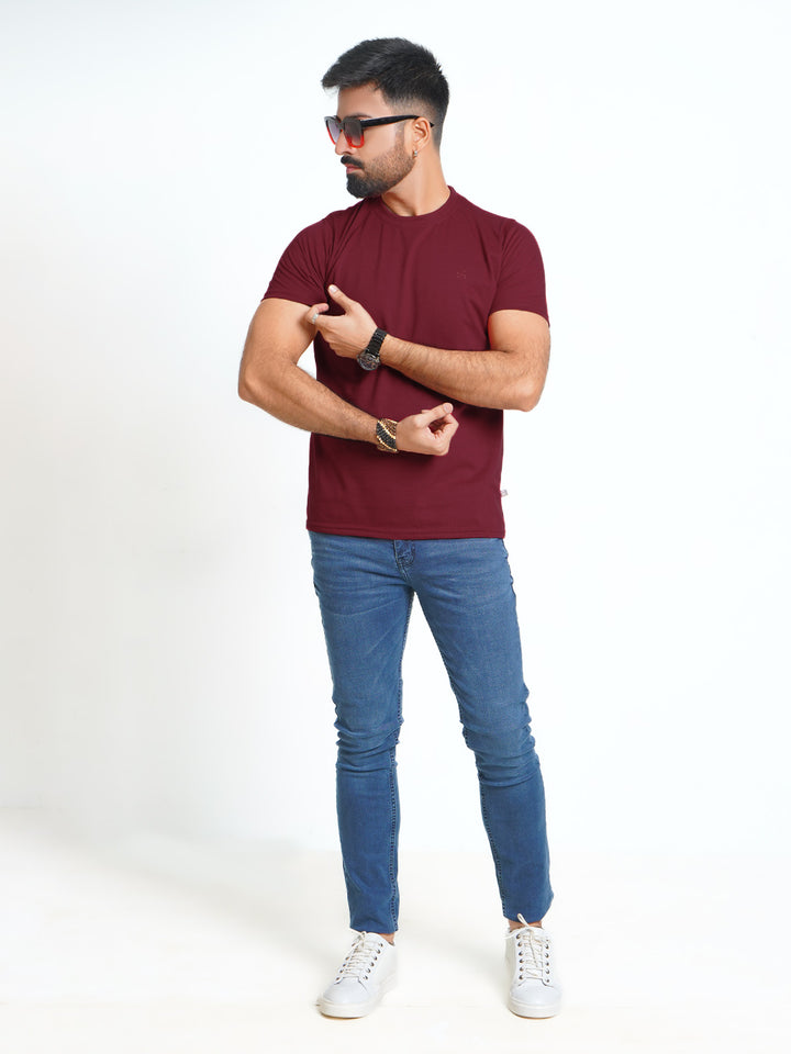 Maroon Plain Half Sleeves Men’s Round Neck T-Shirt (TEE-124)