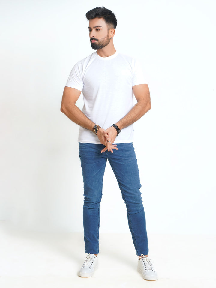 White Plain Half Sleeves Men’s Round Neck T-Shirt (TEE-133)