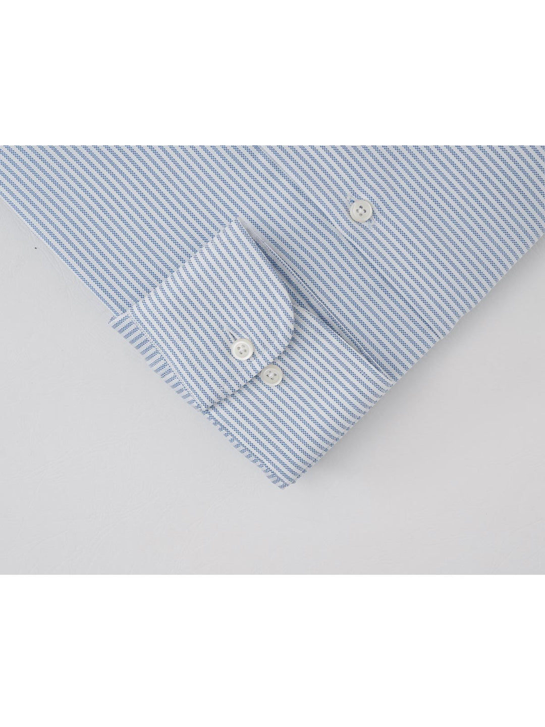 Light Blue & White Striped, Executive Series, Cutaway Collar Men’s Formal Shirt (FS-272)