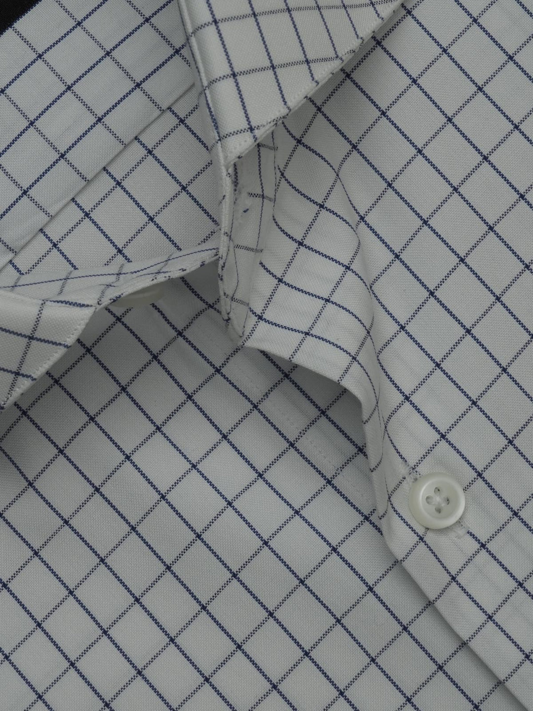 Blue & White Checkered, Elite Edition, Cutaway Collar Men’s Formal Shirt (FS-339)