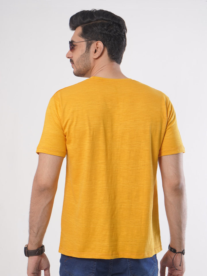 Yellow Self Half Sleeves Men’s Round Neck T-Shirt (TEE-76)