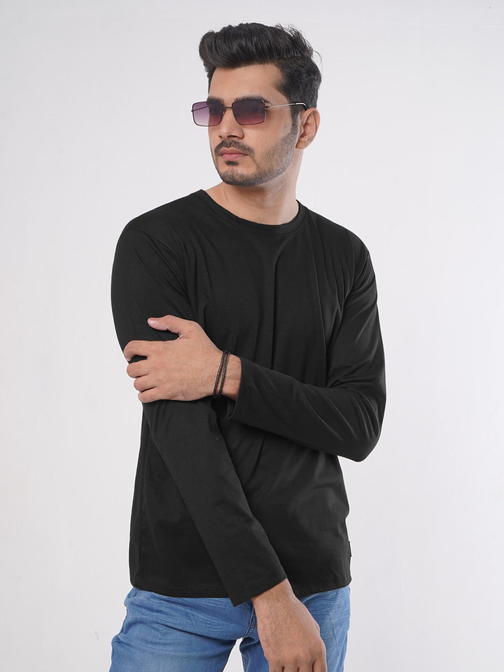 Black Plain Full Sleeves Men’s Round Neck T-Shirt (TEE-79)