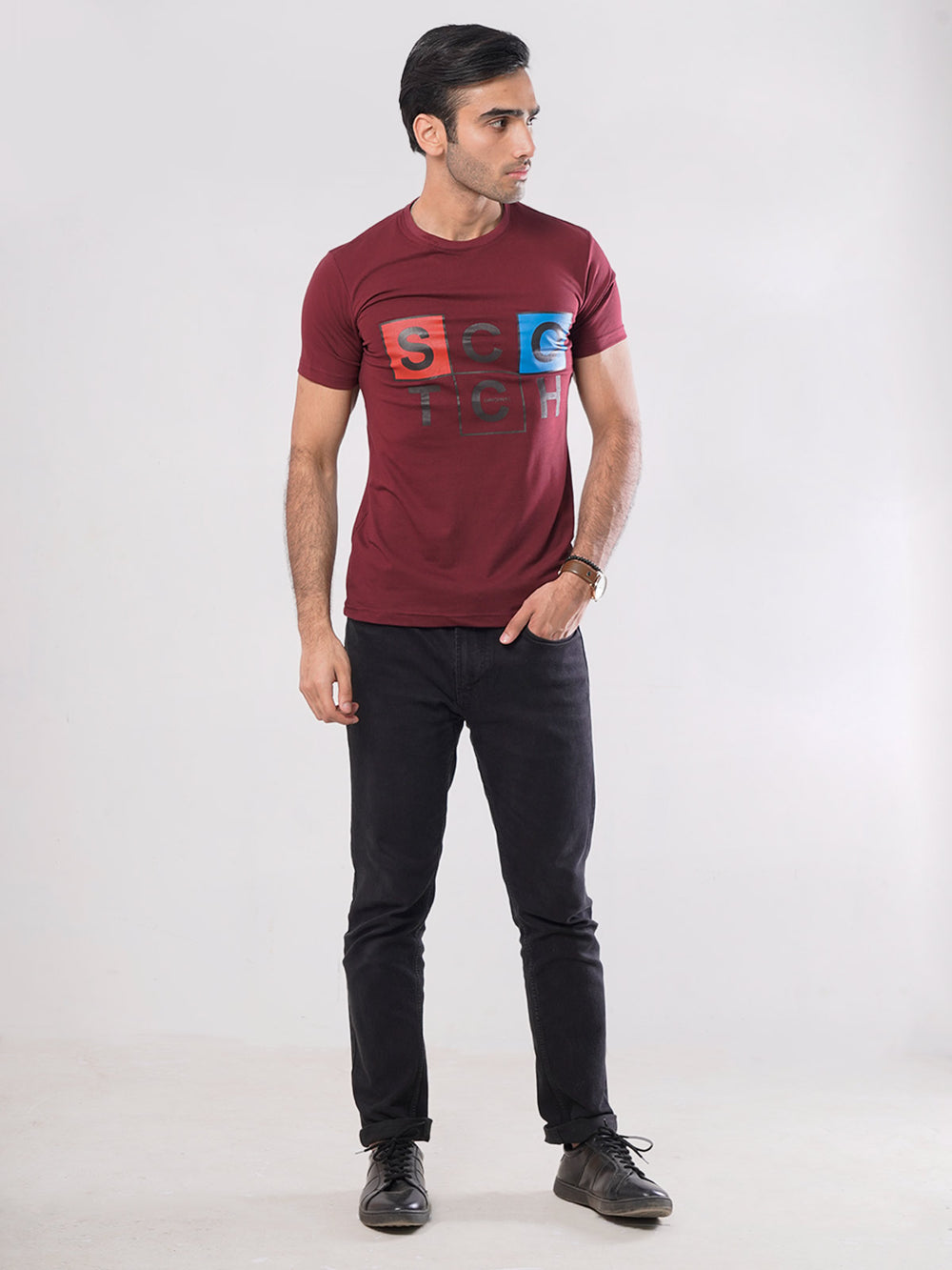 Scotch Half Sleeves Men’s Maroon Plain Graphics T-Shirt (GT-51)