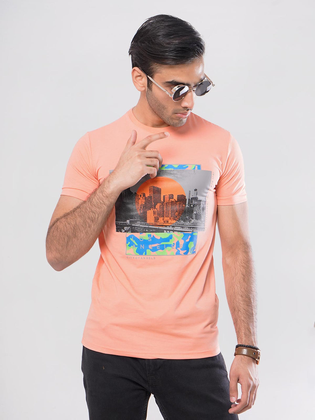 Los Angeles Half Sleeves Men’s Peach Graphics T-Shirt (GT-57)