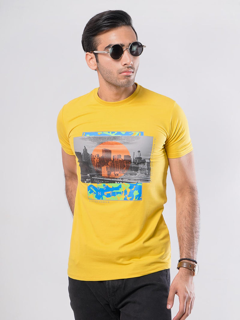 Los Angeles Half Sleeves Men’s Yellow Graphics T-Shirt (GT-58)