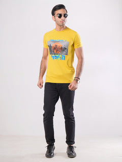 Los Angeles Half Sleeves Men’s Yellow Graphics T-Shirt (GT-58)