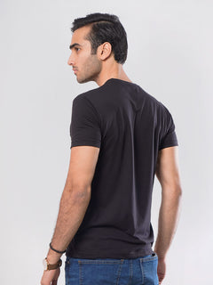 Now Or Never Half Sleeves Men’s Black Graphics T-Shirt (GT-62)