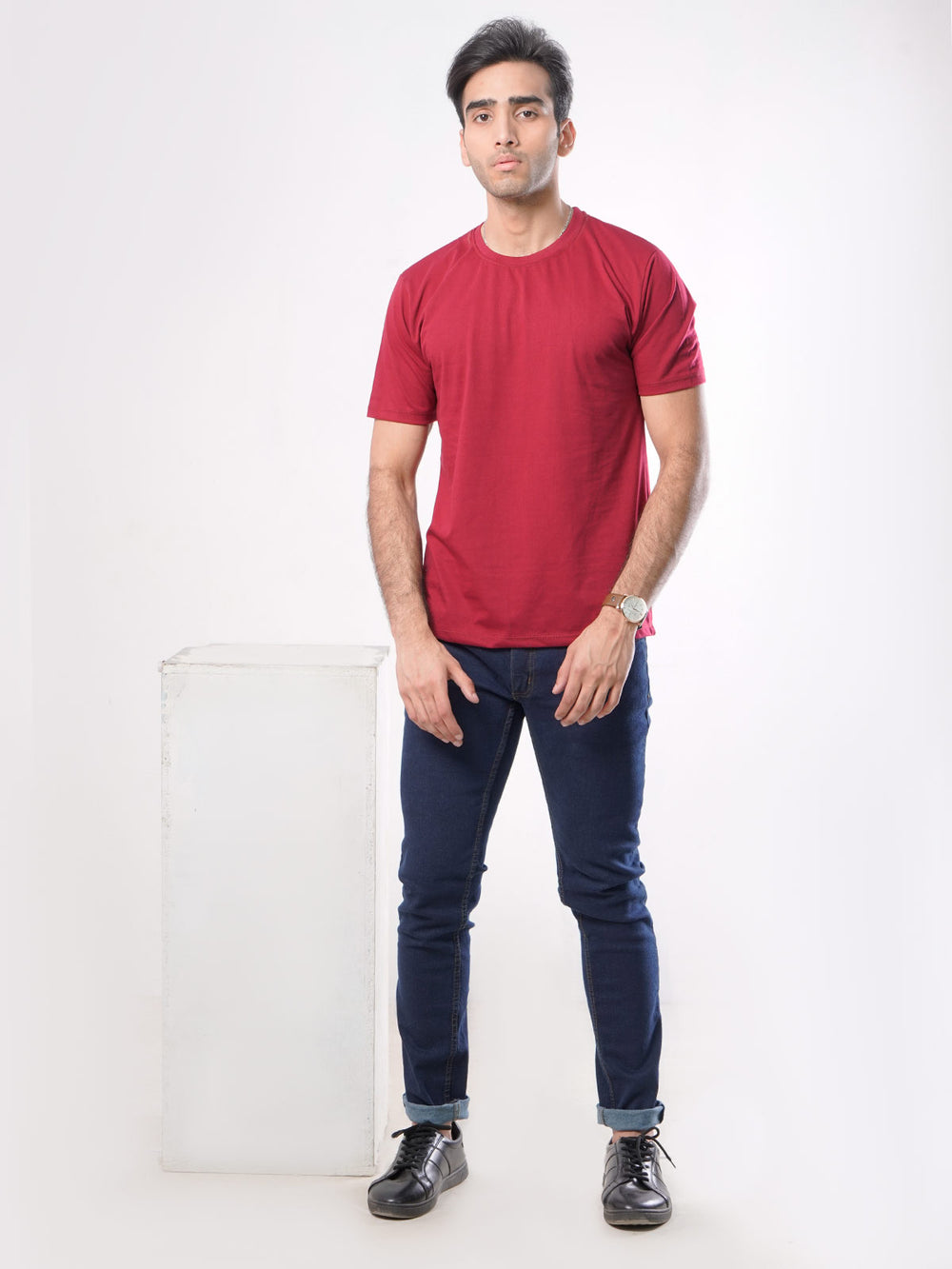 Red Plain Half Sleeves Men’s Round Neck T-Shirt (TEE-59)